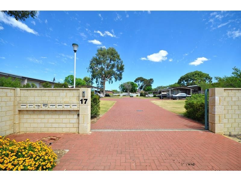 6/17 Westbrook Way, Girrawheen WA 6064