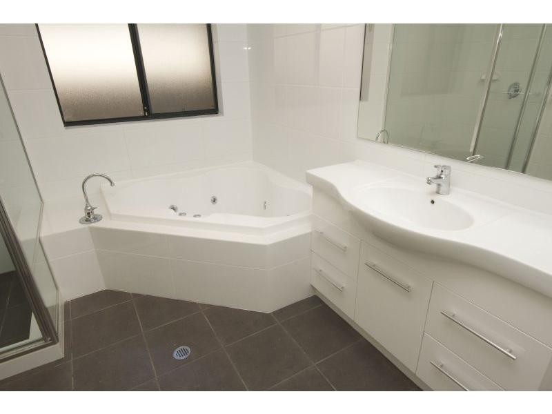 105 Hayes Avenue, Yokine WA 6060