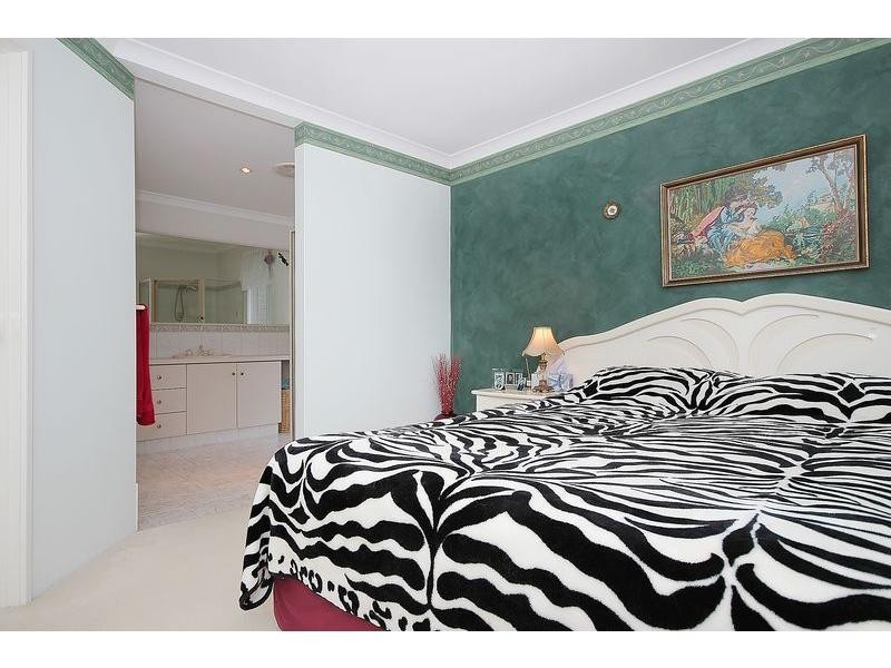 8 Asheville Parade, Landsdale WA 6065