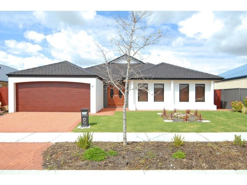 17 Balsam Mews, Aveley WA 6069