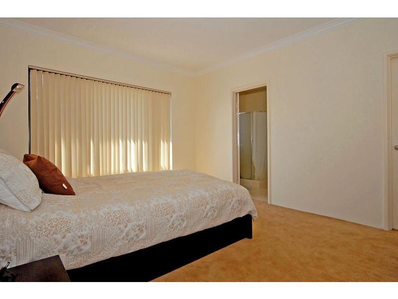 17 Balsam Mews, Aveley WA 6069