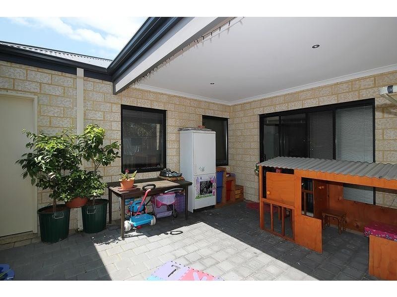 14B Montrose Street, Nollamara WA 6061