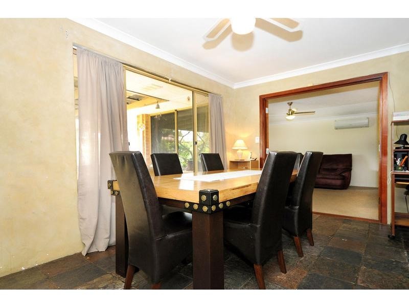 7 Benelli Place, Alexander Heights WA 6064