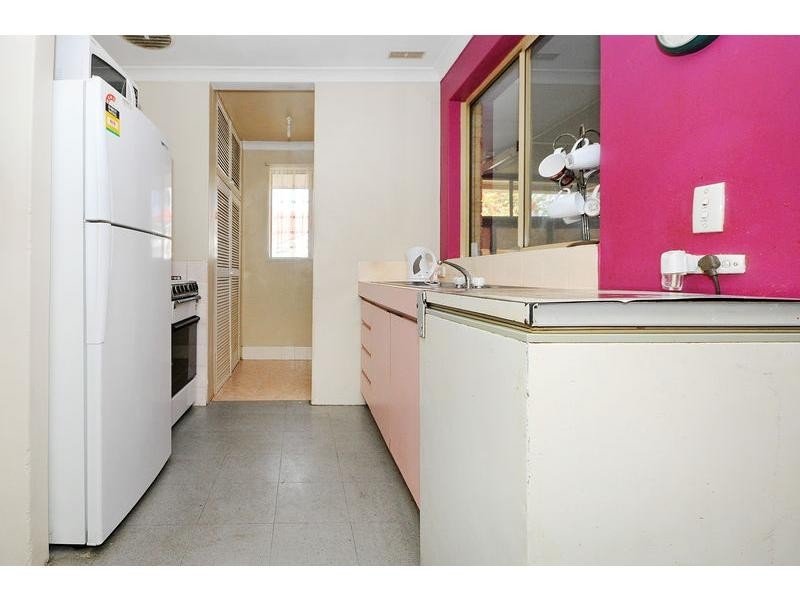 7 Benelli Place, Alexander Heights WA 6064