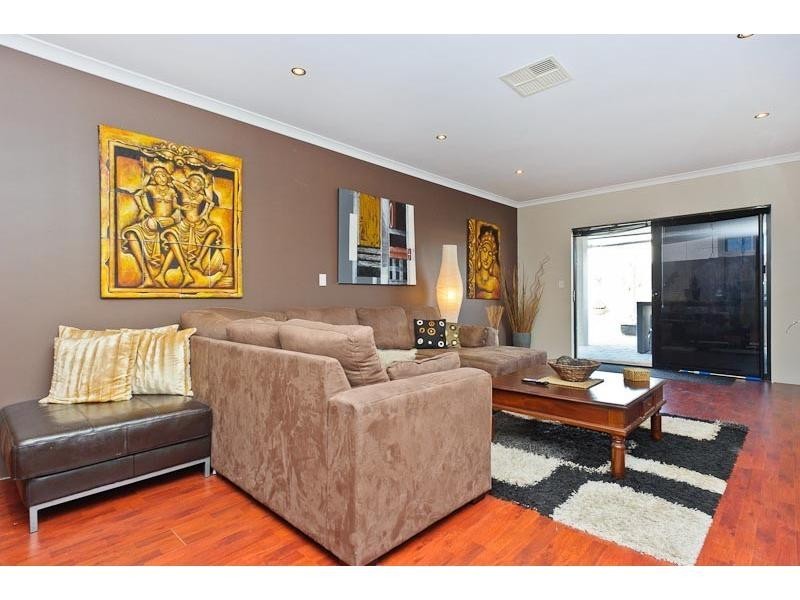 57 Hookstone Drive, Landsdale WA 6065