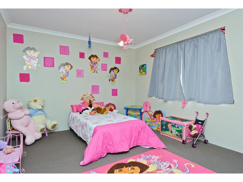 57 Hookstone Drive, Landsdale WA 6065