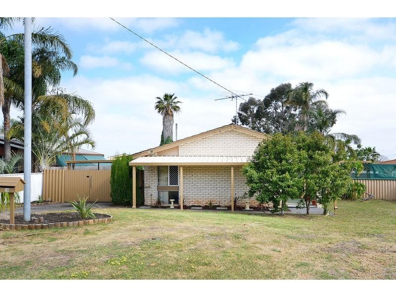 16 Binstead Court, Koondoola WA 6064