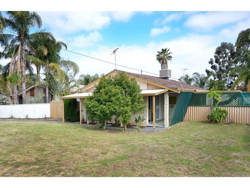 16 Binstead Court, Koondoola WA 6064