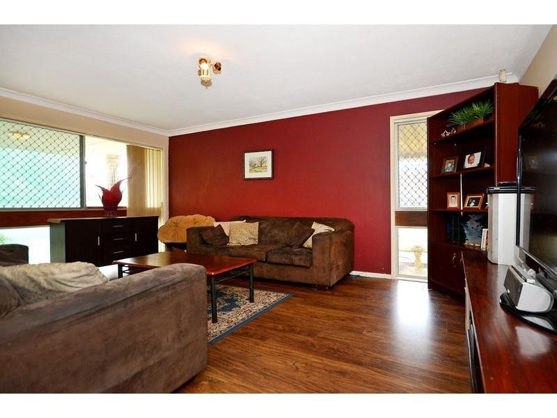 16 Binstead Court, Koondoola WA 6064