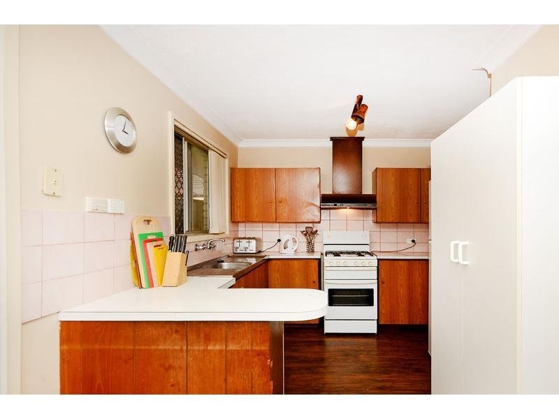 16 Binstead Court, Koondoola WA 6064