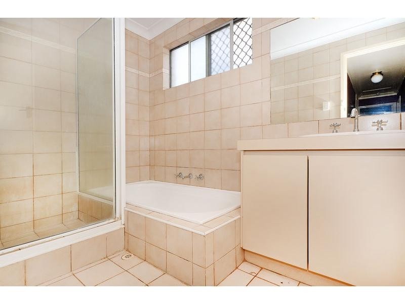 16 Binstead Court, Koondoola WA 6064