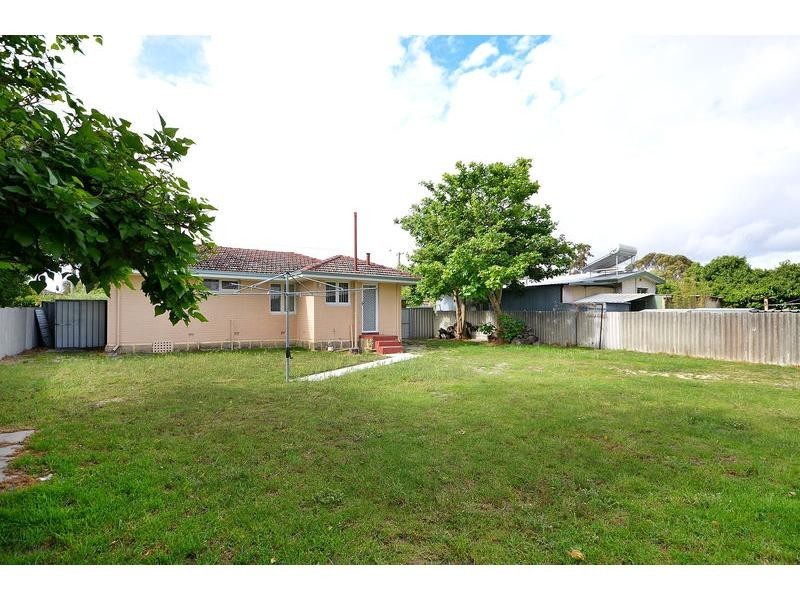 20 Nankivell Way, Koondoola WA 6064