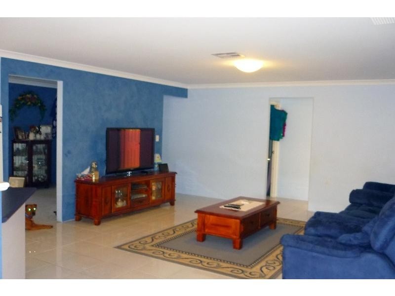 14 Seurat Loop, Ashby WA 6065