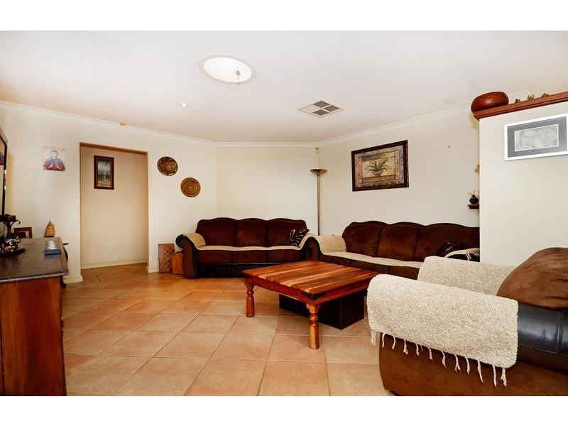 34 Bermuda Drive, Ballajura WA 6066