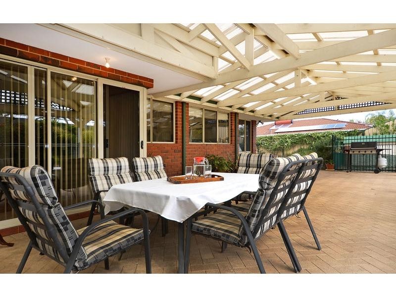 34 Bermuda Drive, Ballajura WA 6066