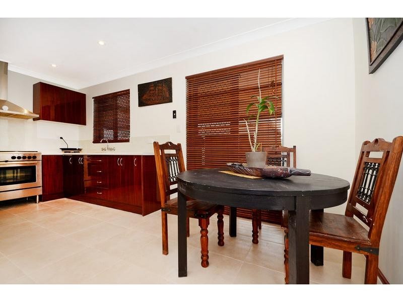 34 Curtis Way, Girrawheen WA 6064