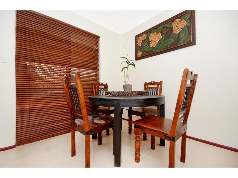 34 Curtis Way, Girrawheen WA 6064