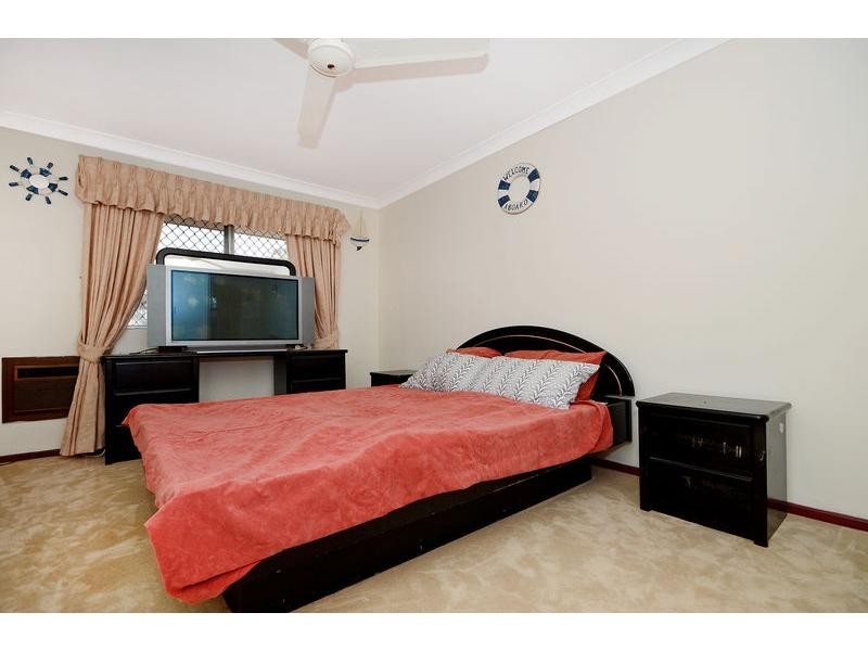 34 Curtis Way, Girrawheen WA 6064