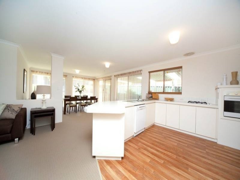 3 Kippax Court, Ballajura WA 6066