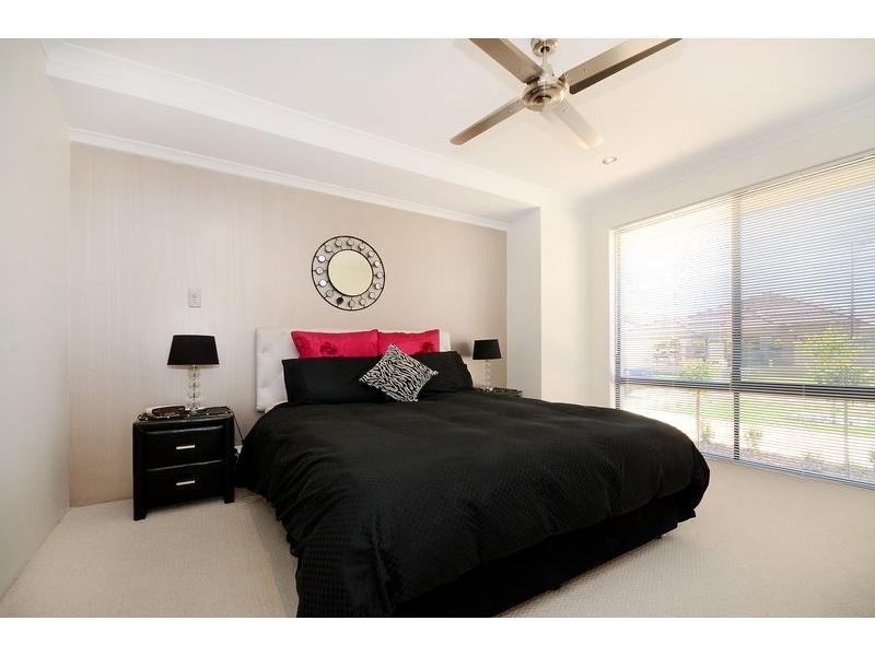 35 Marginson Drive, Landsdale WA 6065