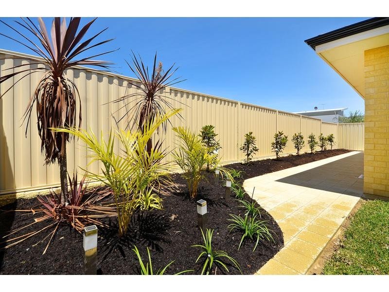 35 Marginson Drive, Landsdale WA 6065