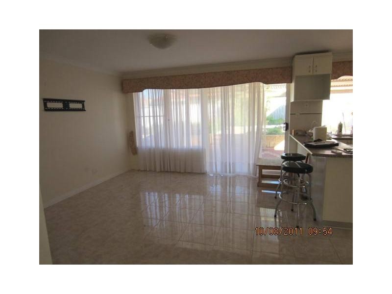 7 Tarakan Heights, Marangaroo WA 6064