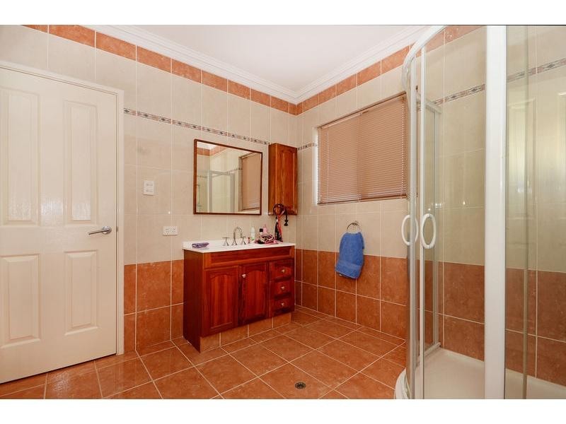 11 Idaho Court, Landsdale WA 6065