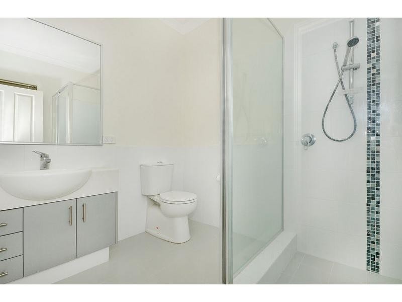 9 Koroit Way, Aveley WA 6069