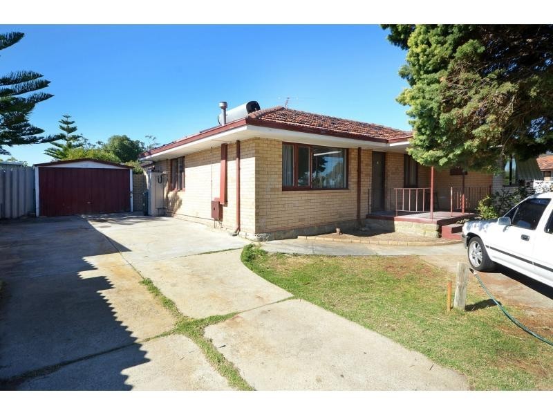 74 Allinson Drive, Girrawheen WA 6064