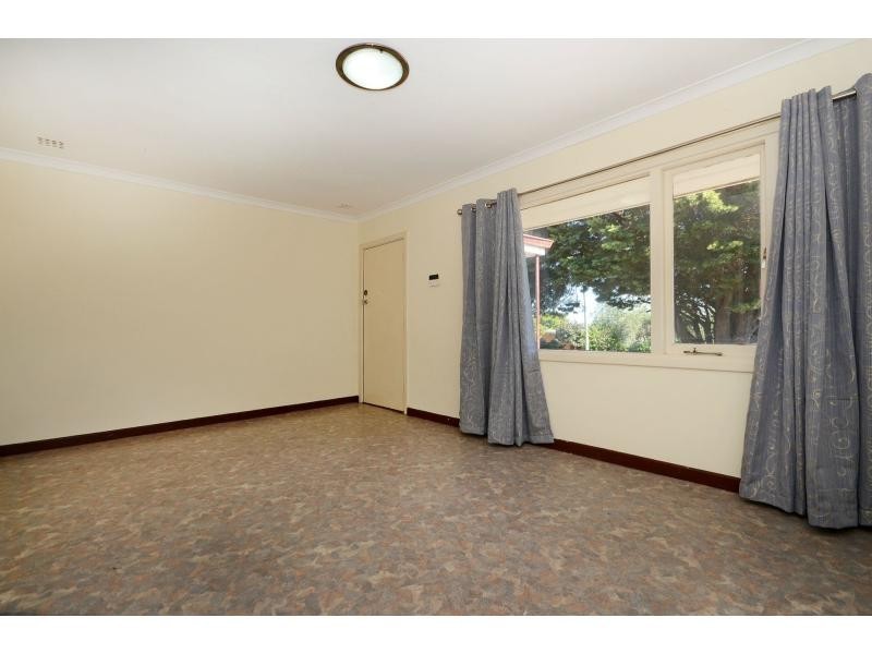74 Allinson Drive, Girrawheen WA 6064
