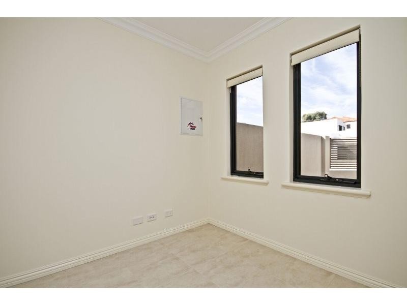 105A Hayes Avenue, Yokine WA 6060