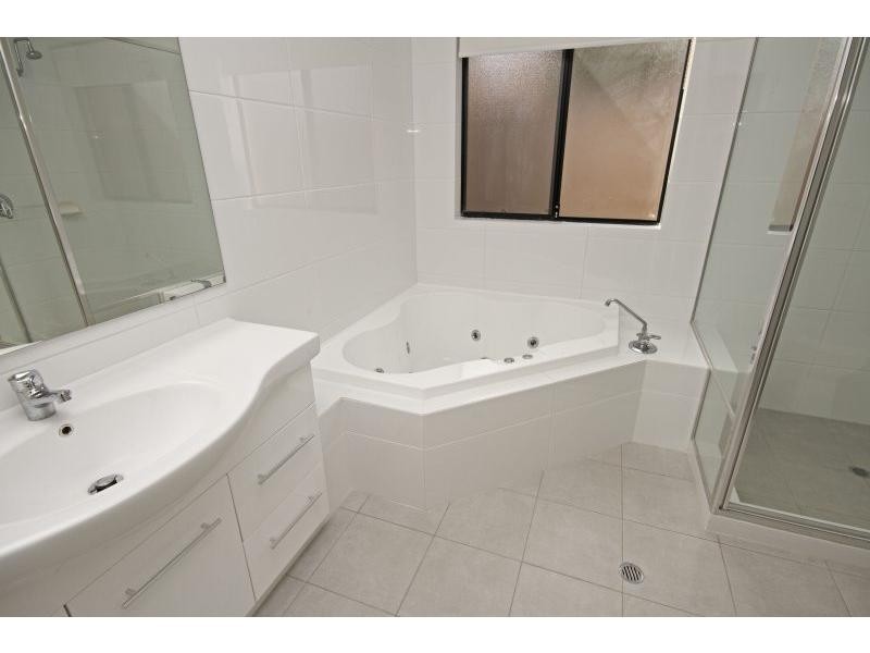 107A Hayes Avenue, Yokine WA 6060