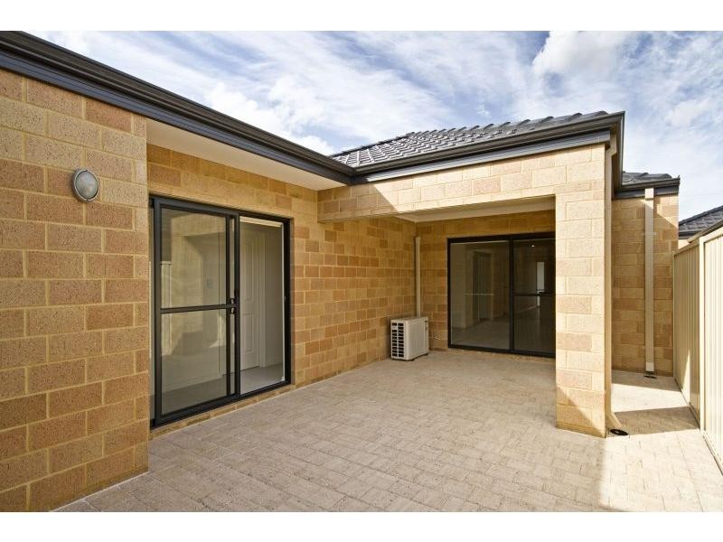 107A Hayes Avenue, Yokine WA 6060