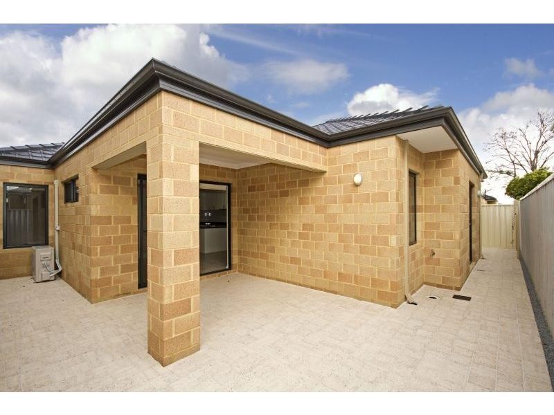 105D Hayes Avenue, Yokine WA 6060