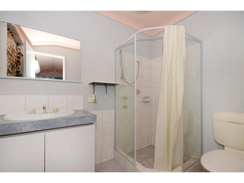 18 Adelphi Court, Marangaroo WA 6064