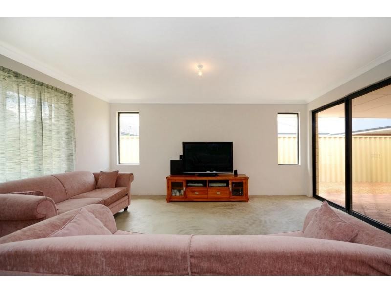 10 Pallid Street, Harrisdale WA 6112