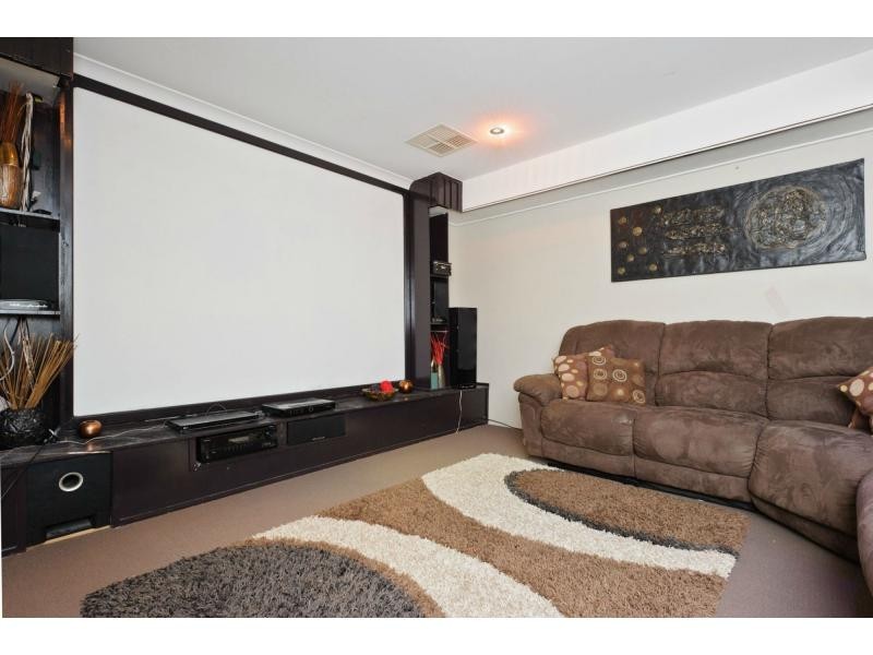 57 Hookstone Drive, Landsdale WA 6065