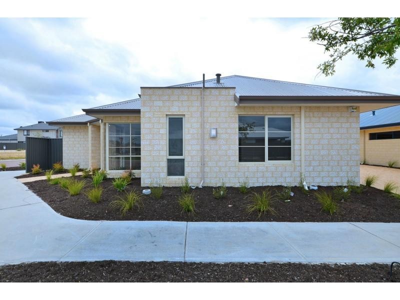 1 Ollave Circuit, Aveley WA 6069