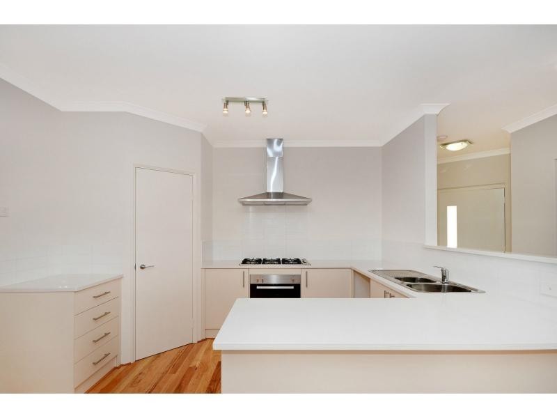 1 Ollave Circuit, Aveley WA 6069