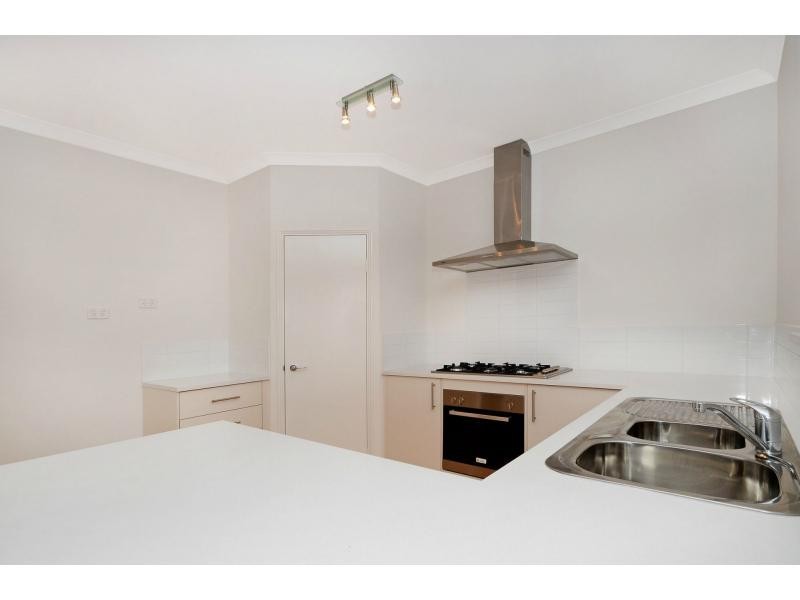 1 Ollave Circuit, Aveley WA 6069
