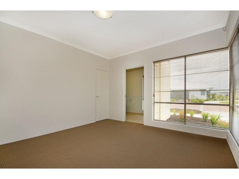 1 Ollave Circuit, Aveley WA 6069