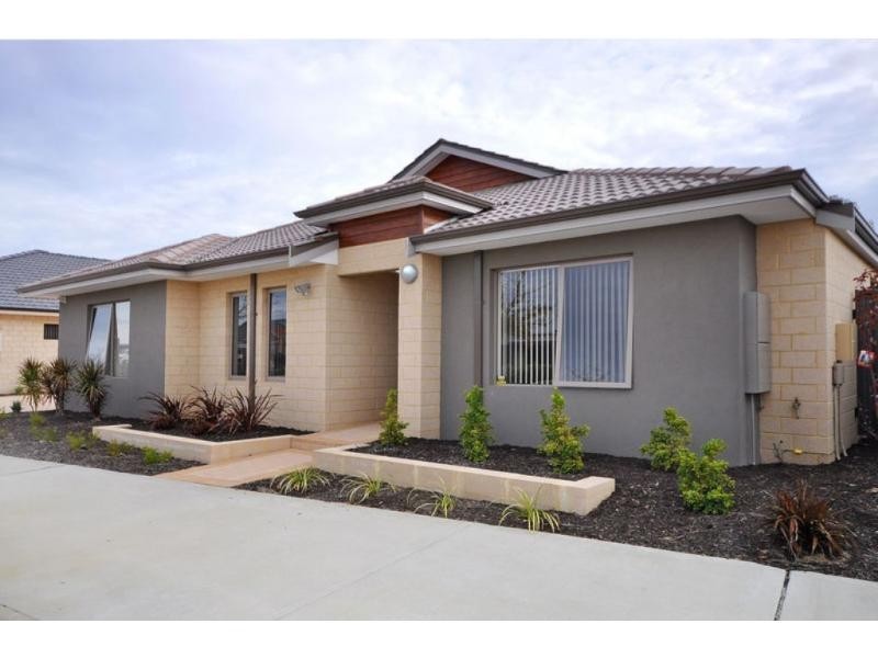25 Ollave Circuit, Aveley WA 6069