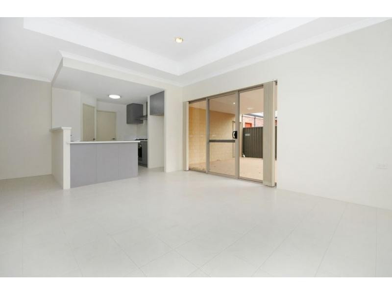 25 Ollave Circuit, Aveley WA 6069