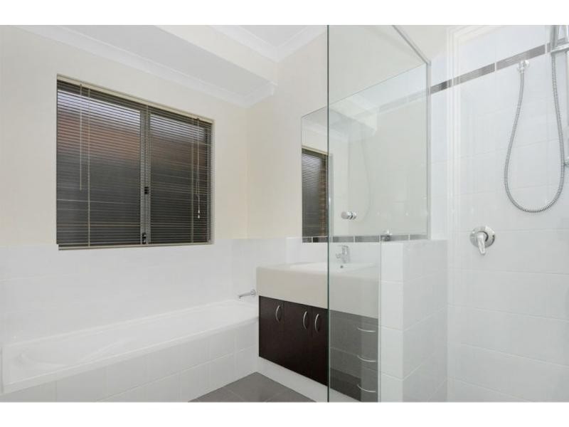 21 Ollave Circuit, Aveley WA 6069