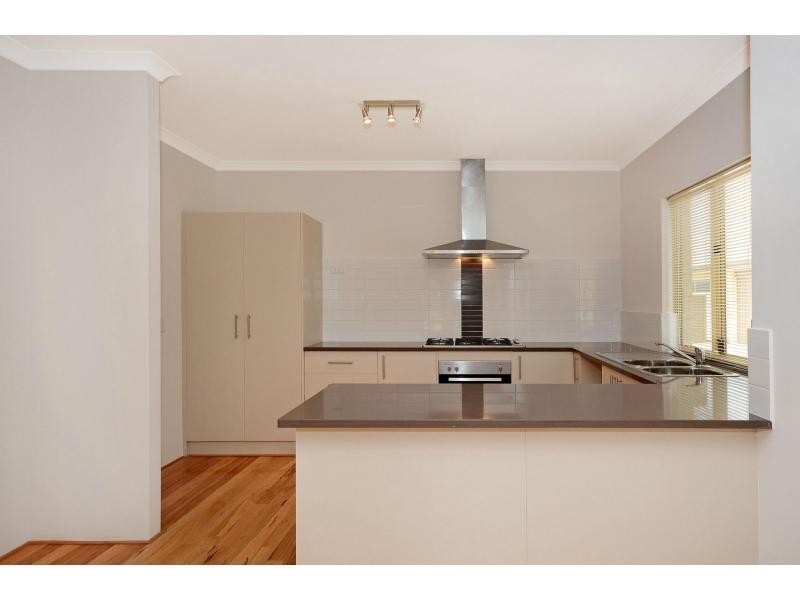 5 Ollave Circuit, Aveley WA 6069
