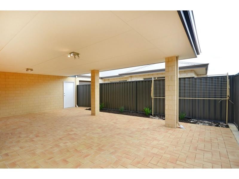 7 Ollave Circuit, Aveley WA 6069