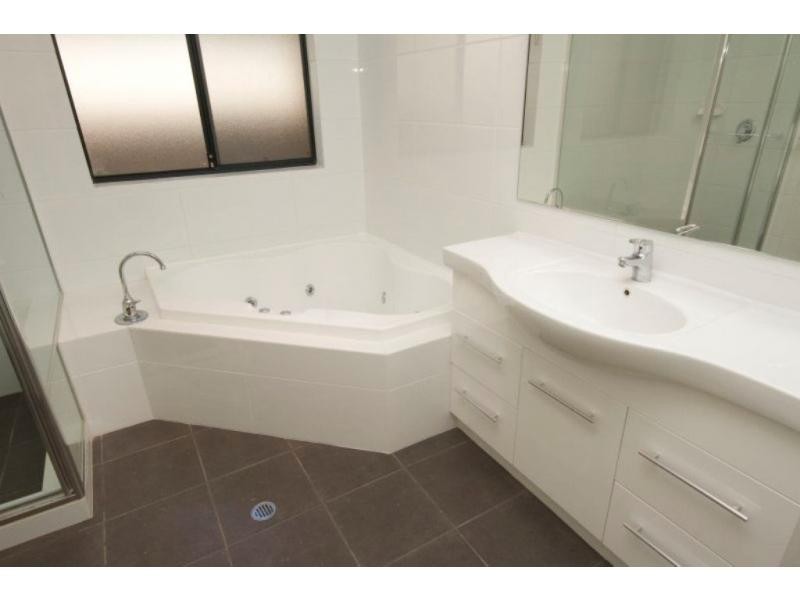 105 Hayes Avenue, Yokine WA 6060