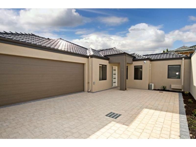 105D Hayes Avenue, Yokine WA 6060