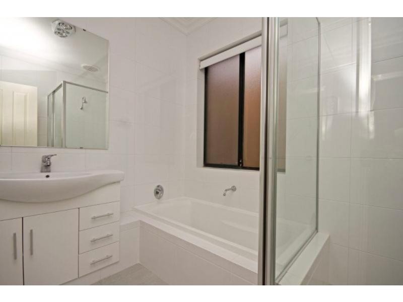 105D Hayes Avenue, Yokine WA 6060