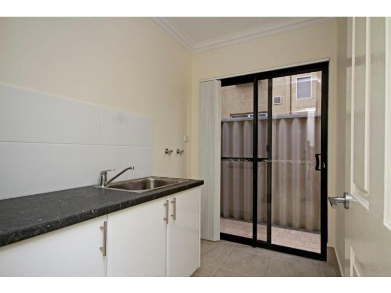 105D Hayes Avenue, Yokine WA 6060